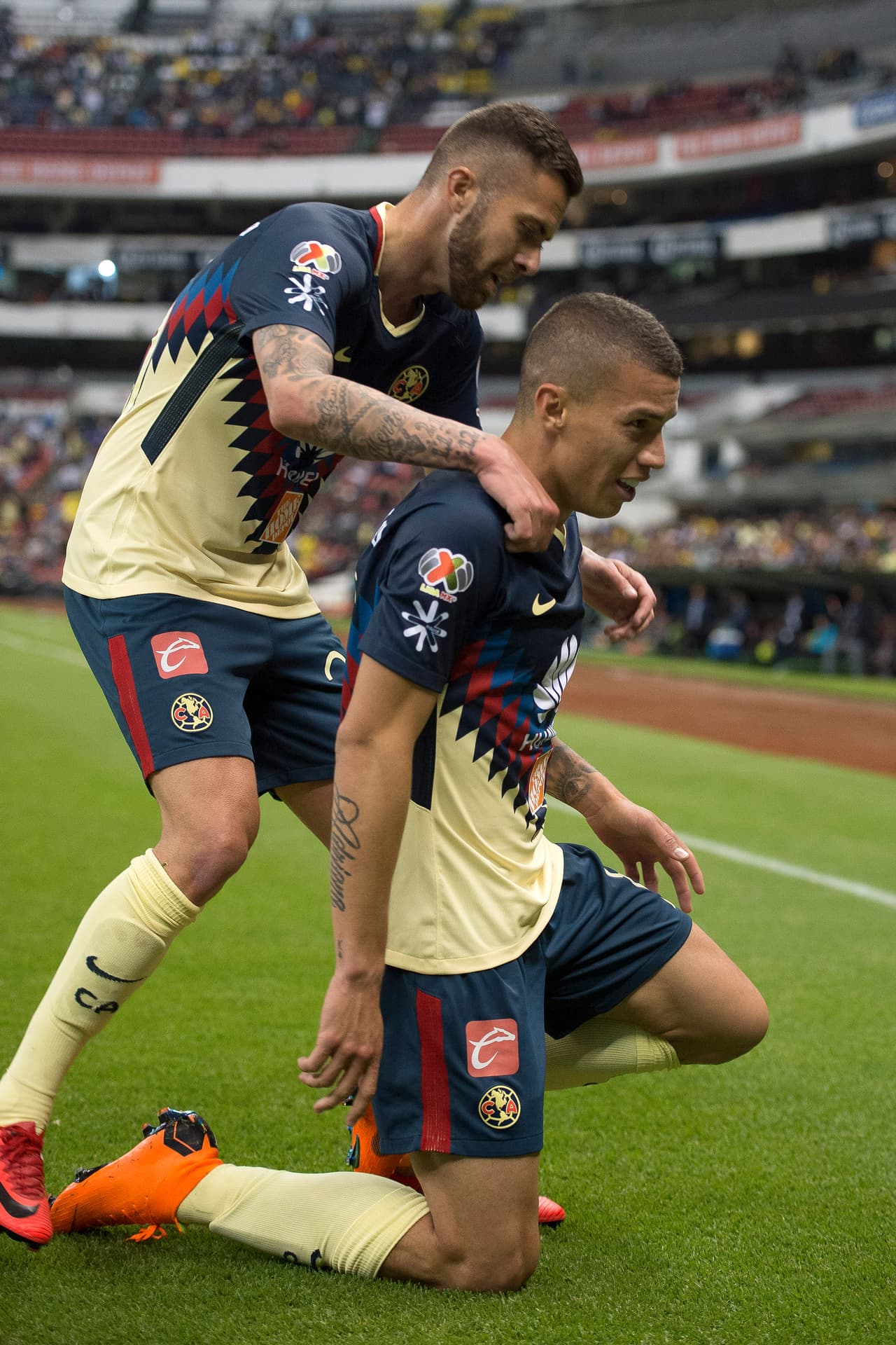 Ya eran cinco los goles del colombiano en la temporada con el club de Coapa.