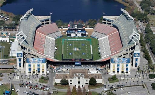 El Citrus Bowl está en la ciudad de Orlando, Florida, su nombre completo es: Orlando-Orange County Florida Citrus Bowl Stadium y es sede el Orlando City de la MLS.