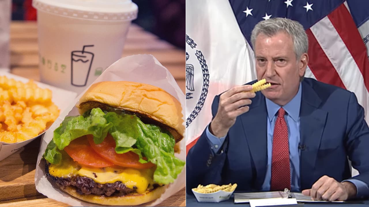 El alcalde Bill de Blasio anunció que los neoyorquinos que se vacunen en una clínica móvil, recibirán una hamburguesa o un sándwich gratis. Quienes ya se vacunaron en el pasado aún recibirán papas fritas gratis.