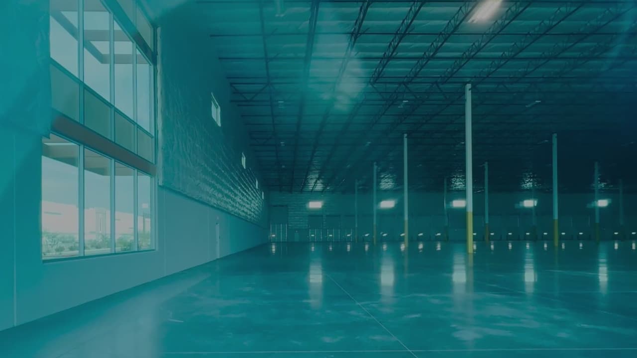 Causa rechazo construcción de centro de detención ICE en Surprise 