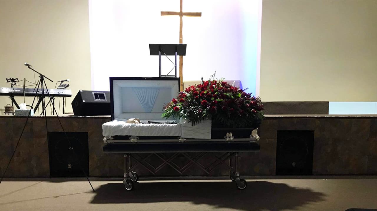 García tuvo que ser internado nuevamente, no logró vencer a la enfermedad y falleció.