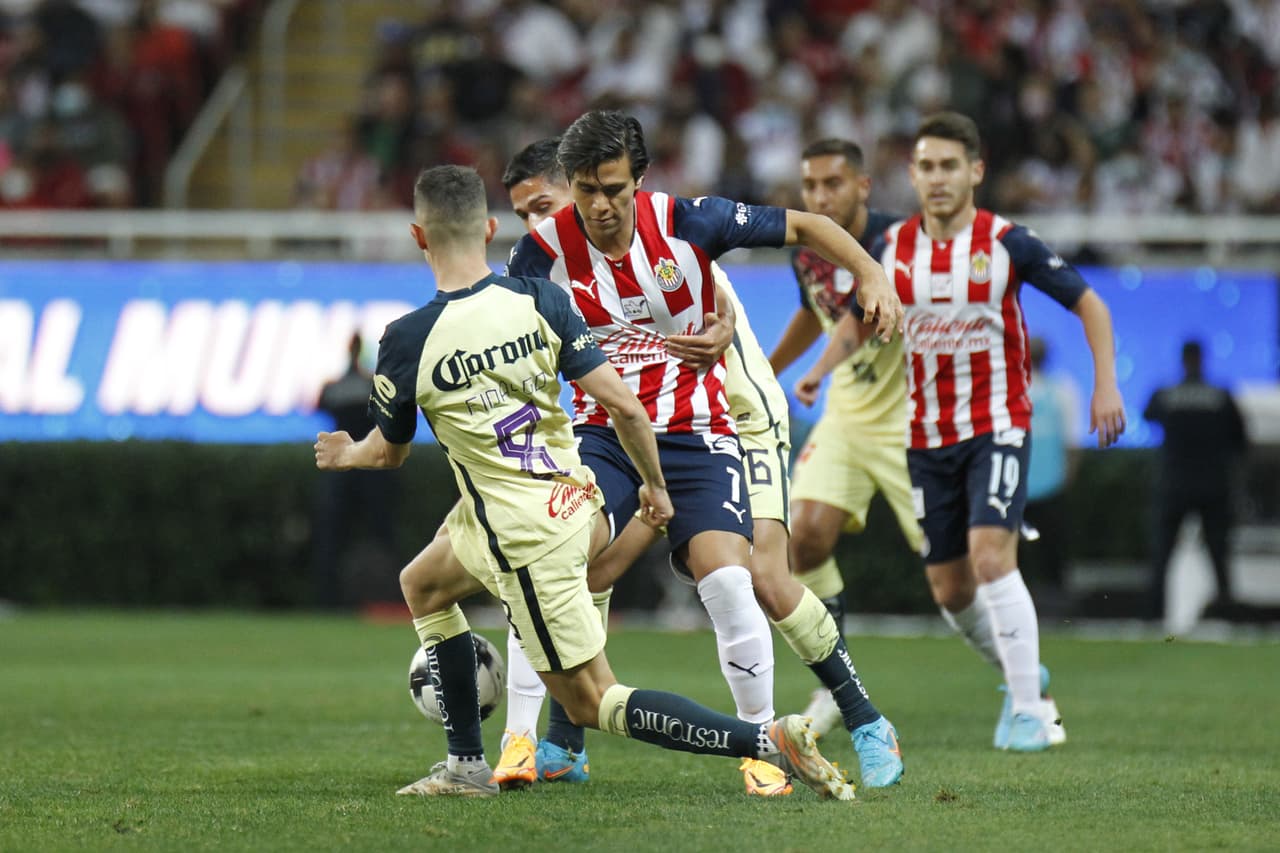 El Guadalajara y las Águilas brindaron un duelo poco espectacular en el Estadio Akron, aunque los locales tuvieron mejores oportunidades para marcar.