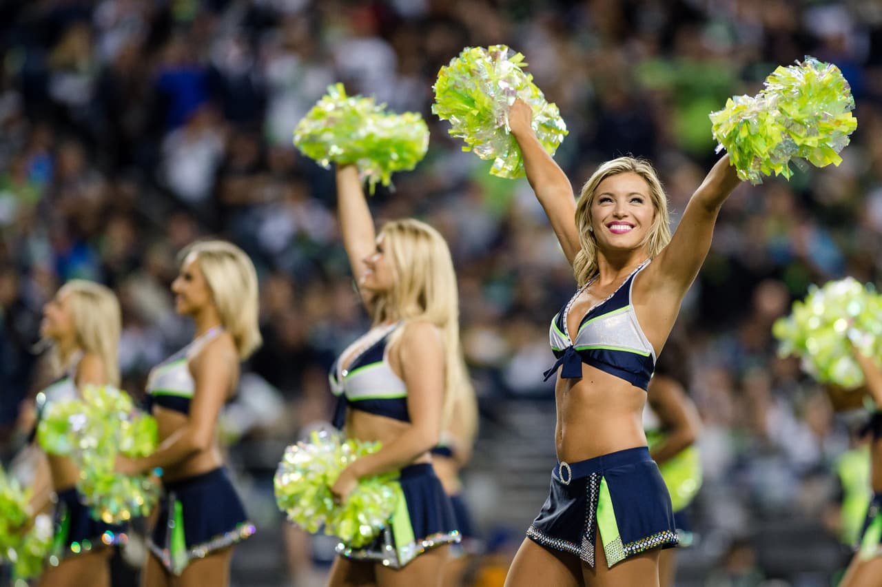 Esta sexy chica es integrante de las Sea Gals desde hace tres años. ¡Checa lo mejor de ella!