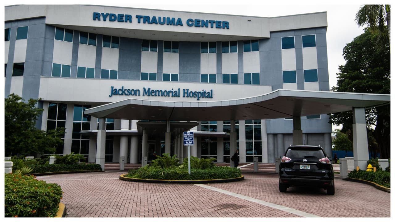 Hospital Jackson Memorial restringe las visitas por aumento de casos de coronavirus en Miami-Dade
