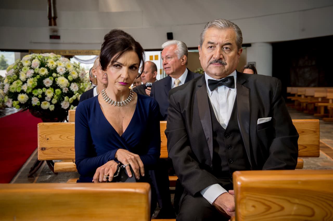 Mientras que los padres de Federico sólo asistieron por ambición.