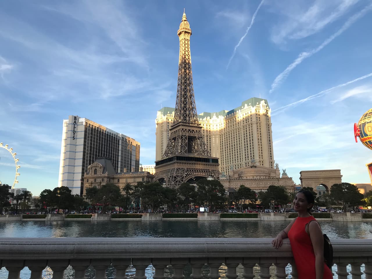 <b>París</b> fue el primer hotel donde se hospedó cuando viajó a
<b>Las Vegas</b> por primera vez, en el 2011.