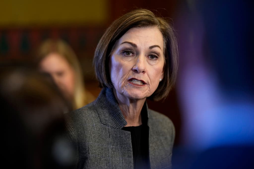  Iowa aprueba una ley para arrestar y deportar a algunos inmigrantes