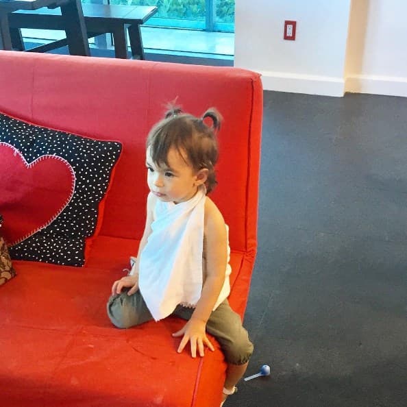 Con su llegada de Michelle, él tuvo que recordar de nuevo cómo cambiar pañales.