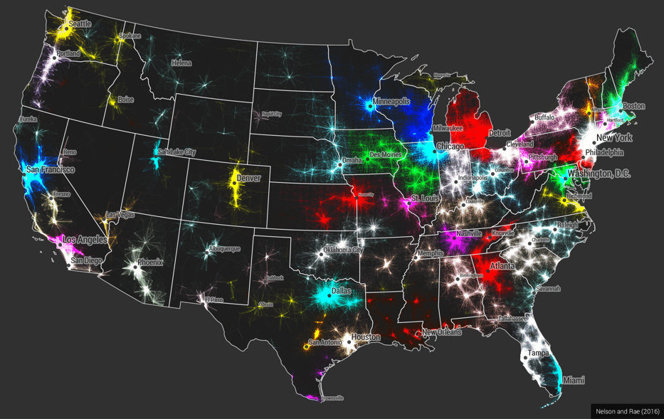 Visualización las distintas regiones que los desplazamientos diarios definen sobre el mapa. Cada color representa una 'megaregión', esto es, una zona económica interconectada pero autónoma.