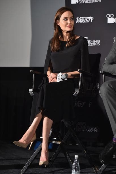 Angelina le mandó un mensaje al público explicando que no podrá asistir a la siguiente premiere de su película, "Unbroken".