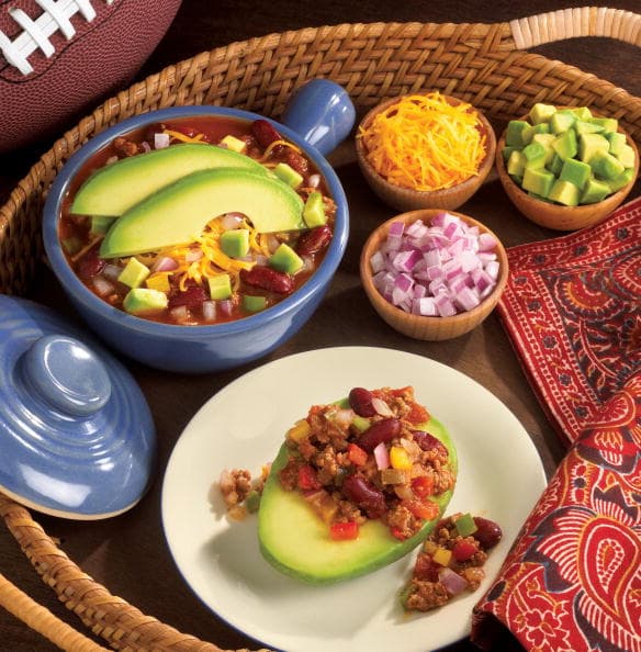 Durante el Super Bowl miles de personas sufren cortaduras serias por culpa del aguacate