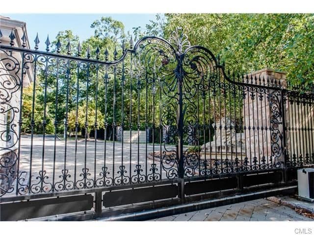 Otro famoso que ha vivido en la mega mansión es el boxeador Mike Tyson.