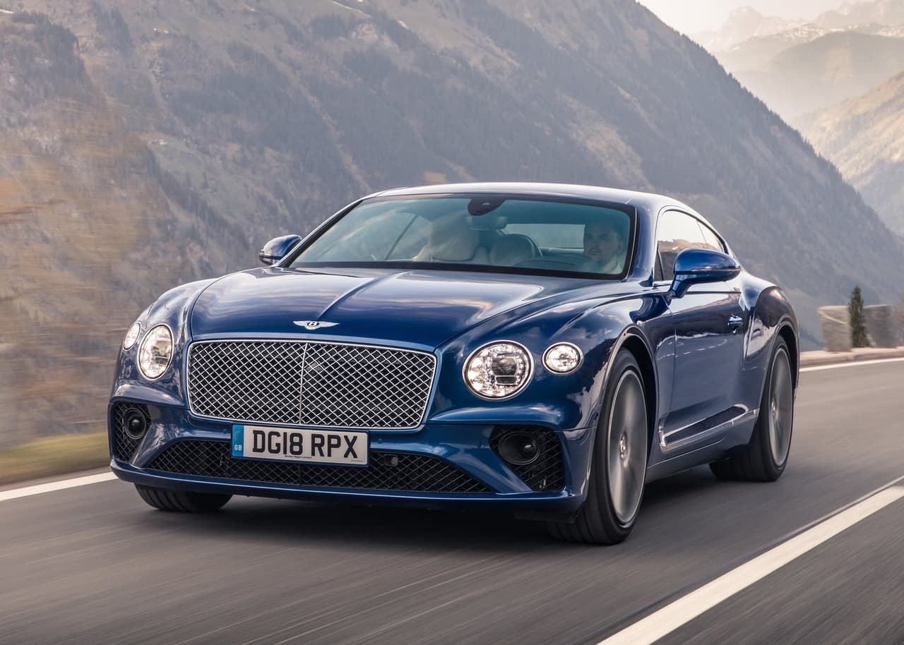 El precio inicial para una unidad como esta en Estados Unidos es de 218,000 dólares. Esto sin contar los extras que el propietario puede añadir y que elevan la factura considerablemente.