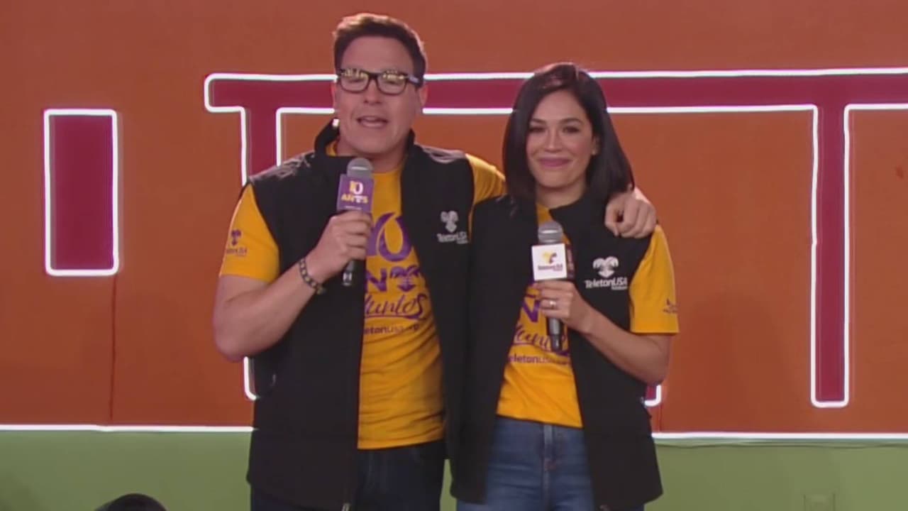 Raúl González y Karla Martínez no aguantaron las lágrimas: dan gracias por los 10 años de amor al CRIT USA