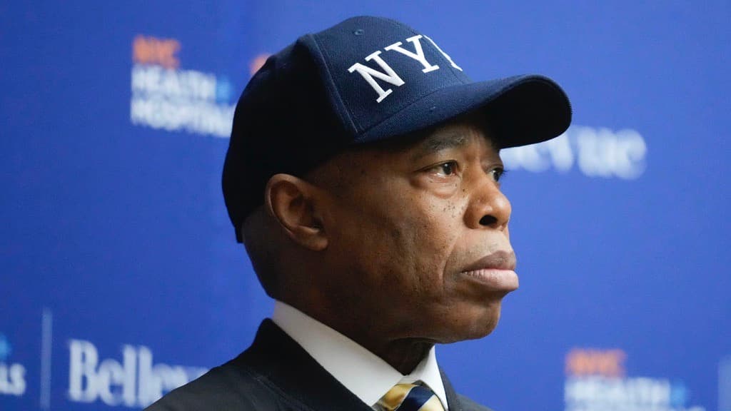 Las dudas de un juez federal tras la cuestionada decisión del gobierno de Trump de retirar los cargos contra Eric Adams 