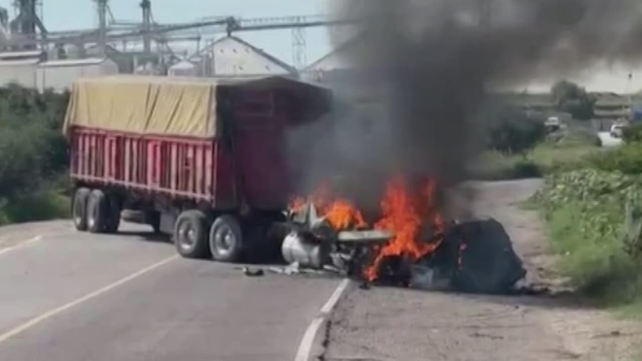 Bloquean carreteras e incendian autos y tiendas: imágenes de la violencia desatada en Aguascalientes