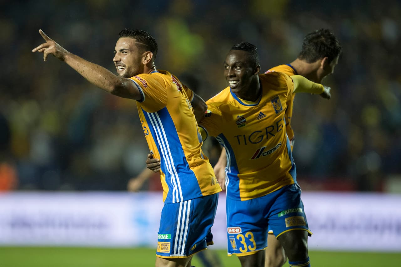 Delort vuelve a ser rival de mexicanos, ahora con Argelia