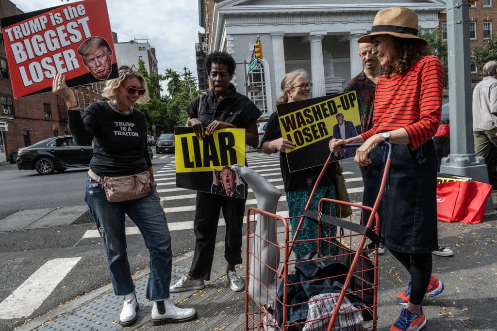 La visita de Donald Trump a Nueva York en septiembre de 2024, como parte de su campaña presidencial, ha generado reacciones divididas en la ciudad.