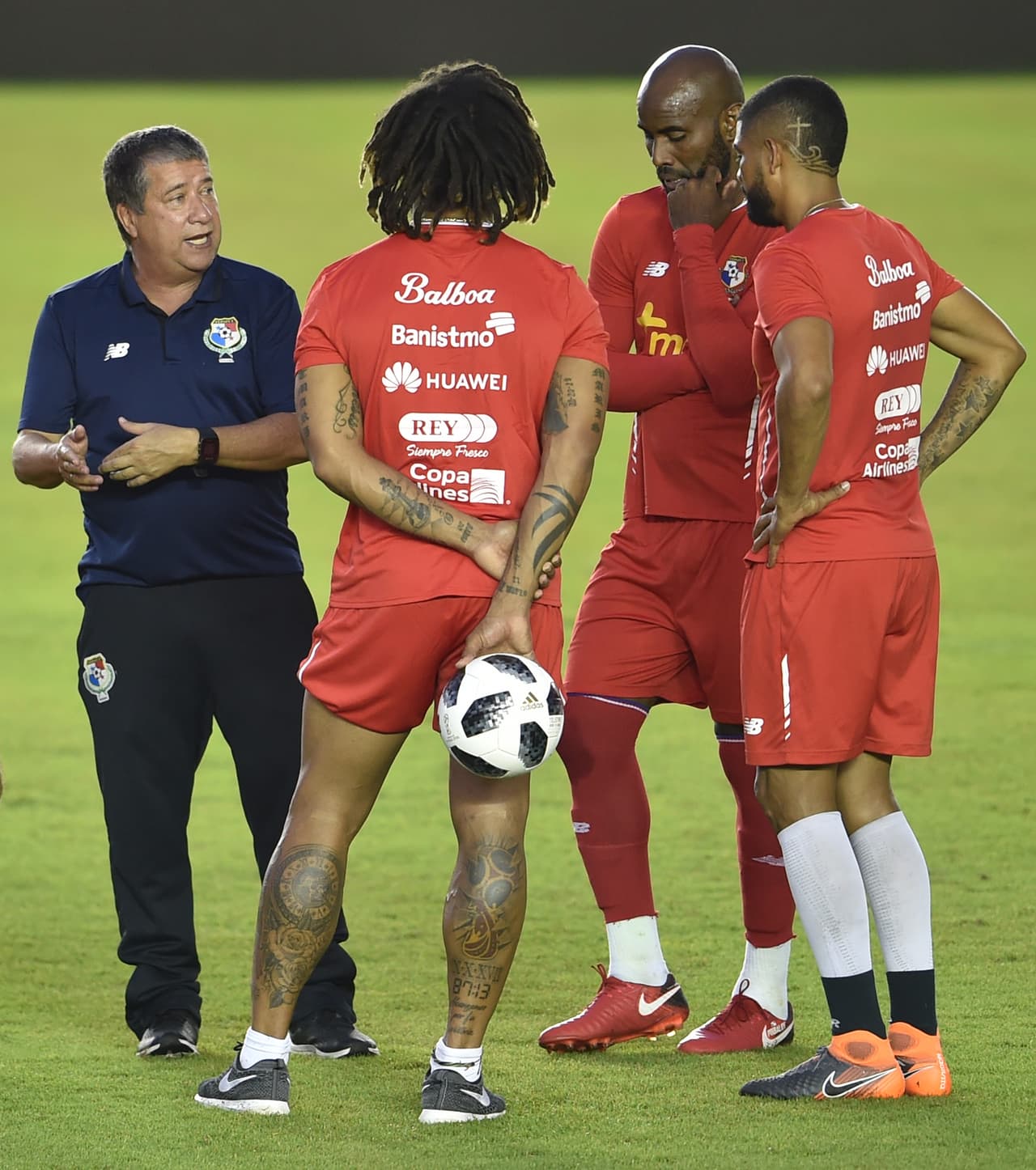Aún así, Hernán Darío Gómez, con experiencia en tres Mundialesen los que no pasó de fase de grupos, entiende que la situación de sus jugadores requiere mucho cuidado y así se lo dijo a los líderes.