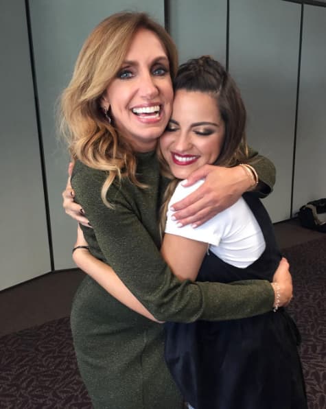 Maite Perroni quiere mucho a Lili, quien la ha apoyado en su carrera, cada vez que se encuentran no dudan en abrazarse.