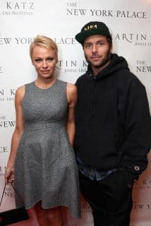 Pamela Anderson no quiere separase de Rick Salomon.