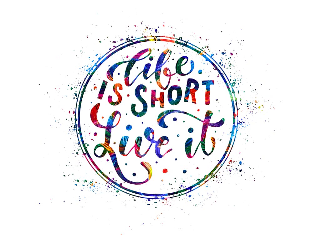 <b><u>Signos del elemento agua (Cáncer, Escorpión y Piscis)</u></b>
<br>
<br>La vida es corta, la dicha se logra cuando sabemos vivir en armonía y nos comunicamos bien.