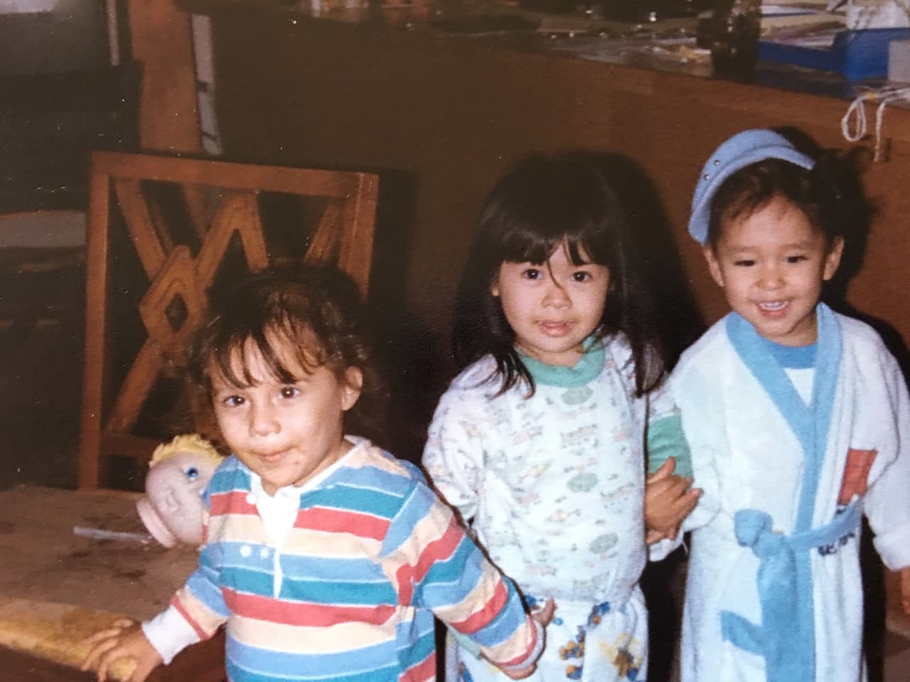 A pesar de seis meses de papeleo y $8,000 en costos legales, los Polinskes nunca recibieron documentos oficiales de adopción ni pasaportes mexicanos.