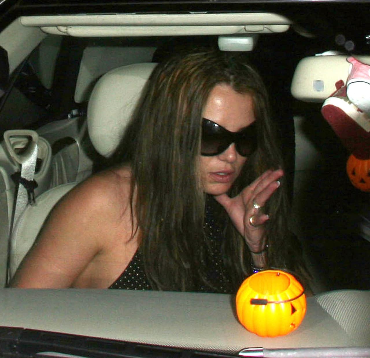 Y por más que trataba de esconderse, ¡era imposible!