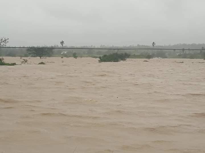 Muchas calles quedaron inundadas, así como numerosas viviendas.