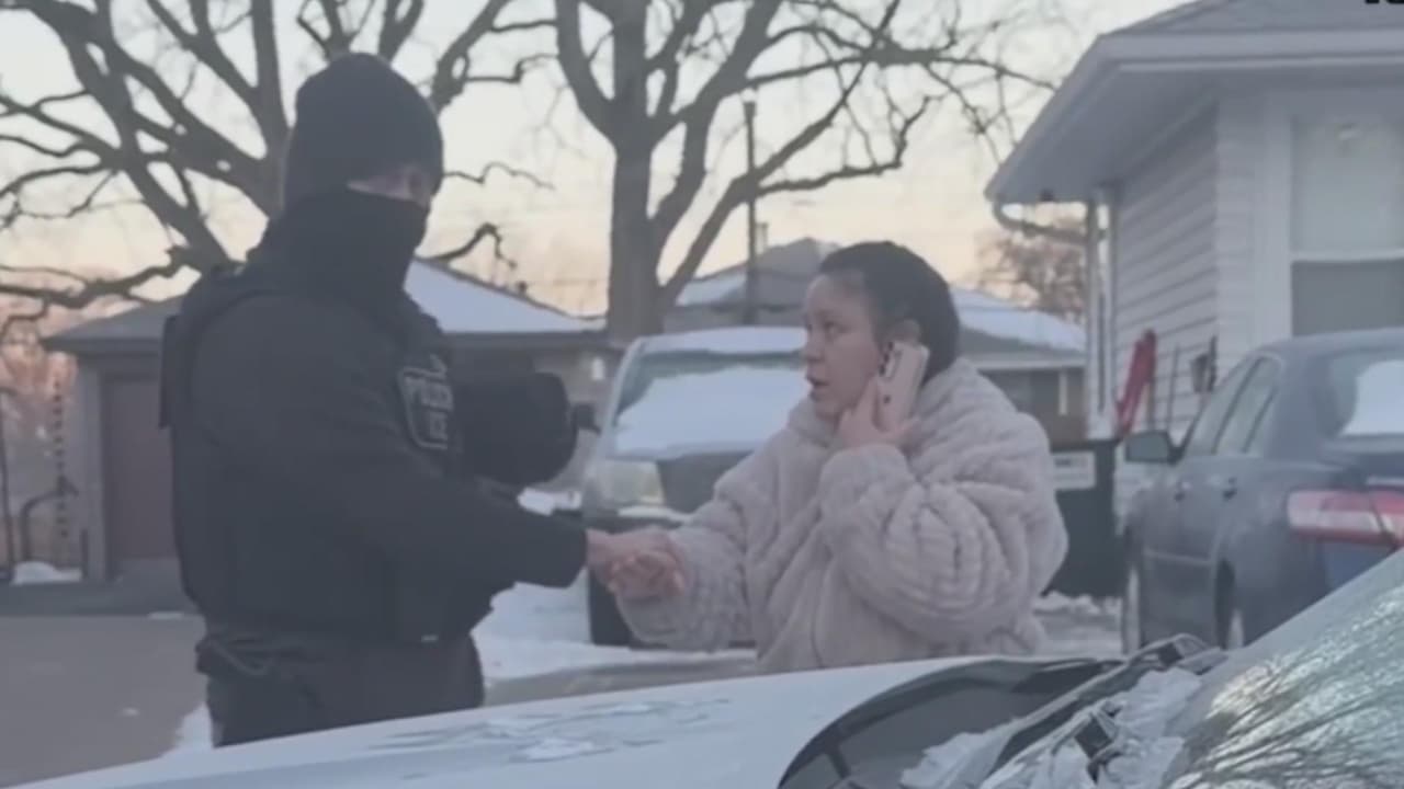 “Ayúdame, ya me cayó migración en la casa” mujer pide auxilio para no ser detenida por ICE