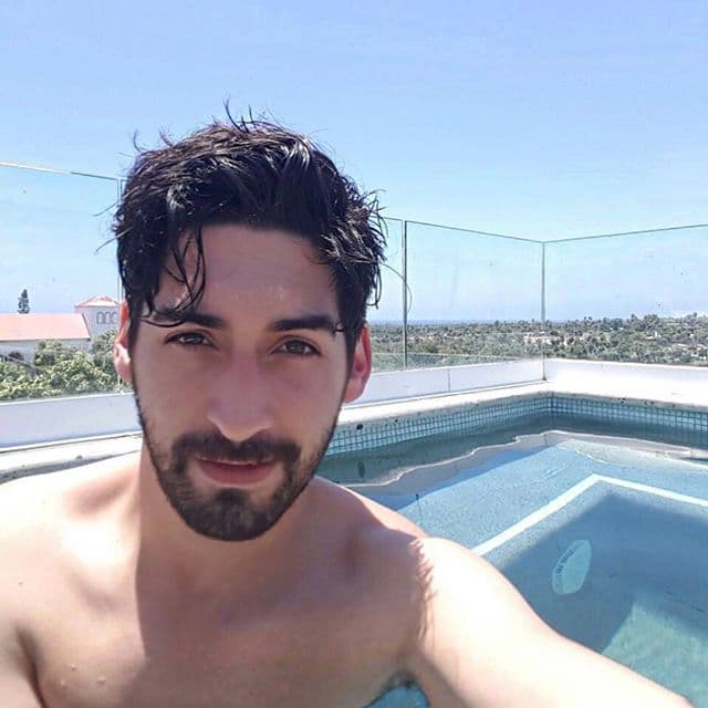 Todas las chicas deseaban tener un novio como su personaje y con su galanura.