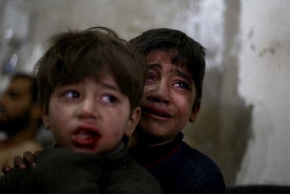 Otros dos millones viven en campos de refugiados del Líbano, Turquía y Jordania, así como en otros países.