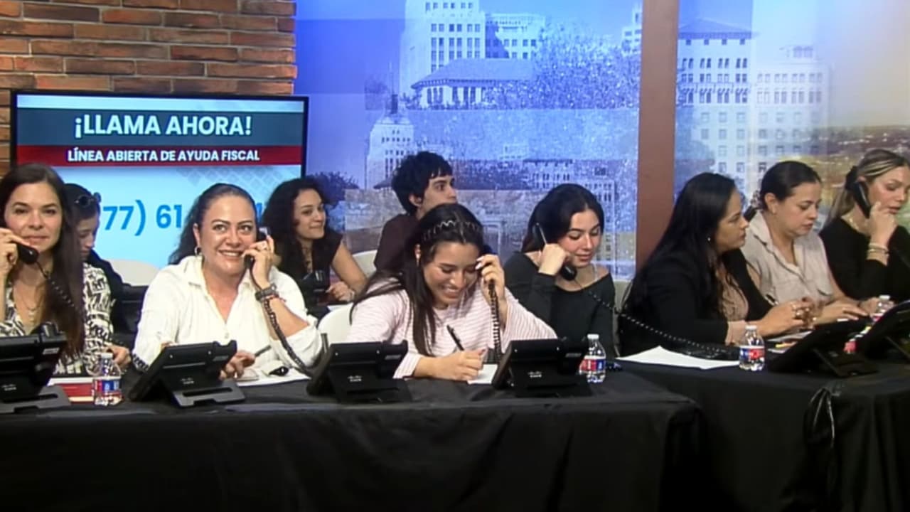 N+ Univision realiza banco de llamadas para responder dudas sobre inmigración e impuestos