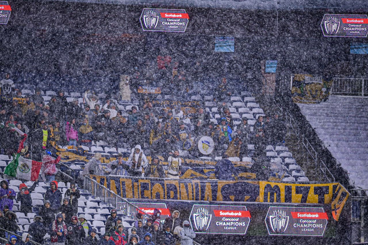 New England Revolution fue muy superior a los Pumas y se impuso gracias a un doblete de Adam Buksa y otro tanto de Sebastian Lletget.