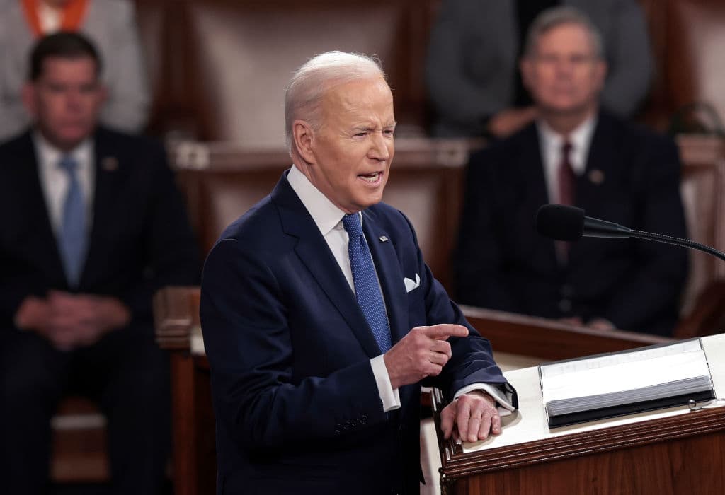 Un reconocimiento a la "valentía" de Ucrania y una advertencia a Putin, el arranque del discurso del Estado de la Unión de Biden