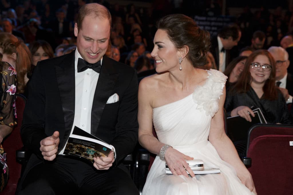 Con el paso de los años, Kate y William continúan muy activos en eventos públicos siendo la imagen de la familia real británica. En la imágen, de 
<b>febrero de 2019</b>, se les ve en la ceremonia de premiación de la Academia de Cine Británica.