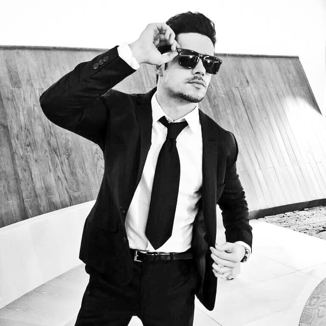 Y más con el personaje de Benito, un chico tierno y amoroso.