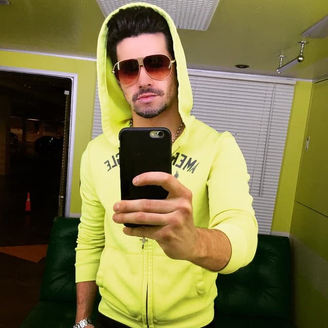 Sin duda, no pasará mucho para que lo veamos con un protagónico.