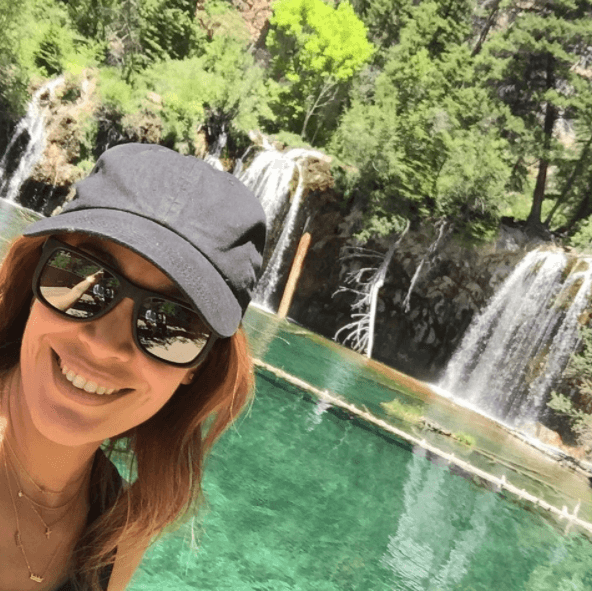 Karla ha visitado Colorado en época de invierno, pero le encanta también lo bello que es en verano.