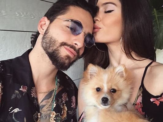Julieta es una pequeña perrita de raza pomeriana americana, que llegó a la vida de Natalia y Maluma en diciembre de 2017.