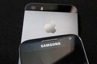Apple está cerca de destronar a Samsung en venta de smartphones