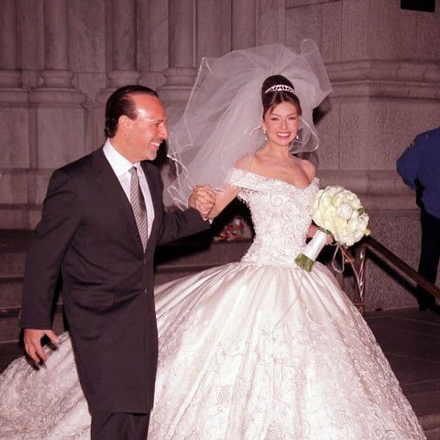 Como un cuento de hadas, Thalía y Tommy Mottola se dieron el sí el 2 de diciembre del 2000.