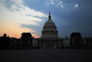 Piden en EEUU ayuda para Puerto Rico por crisis