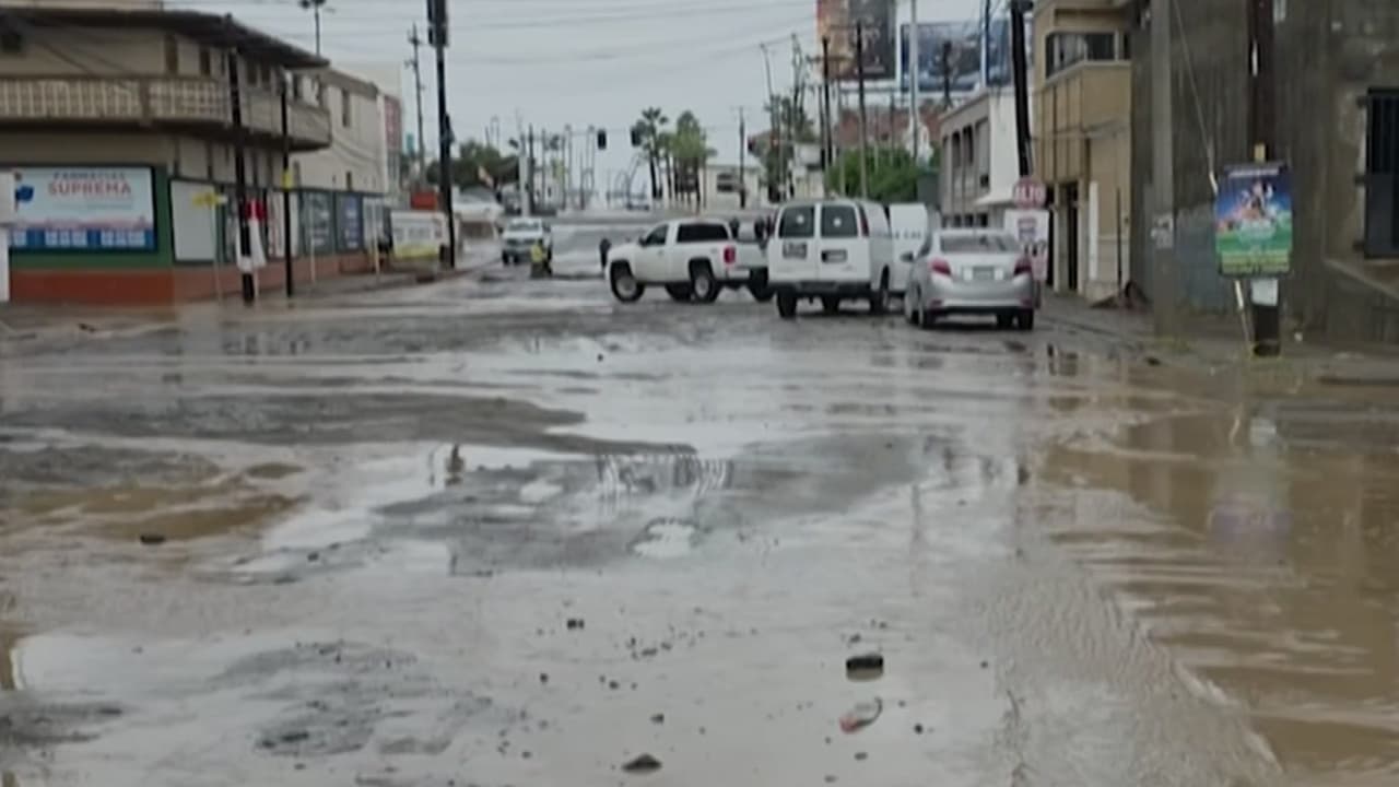Tormenta Rachel deja daños en Baja California y obliga a evacuar a casi 300 personas
