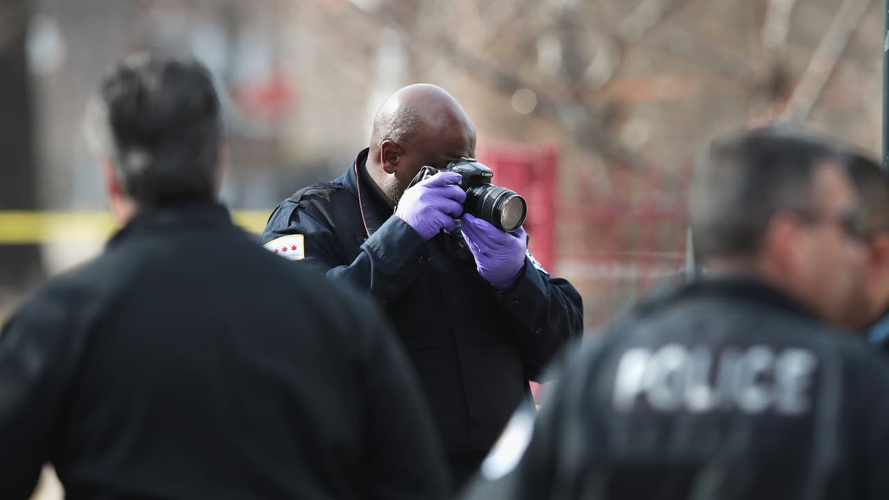 Fin de semana largo con saldo rojo deja a cuatro muertos y más de 20 heridos en Chicago