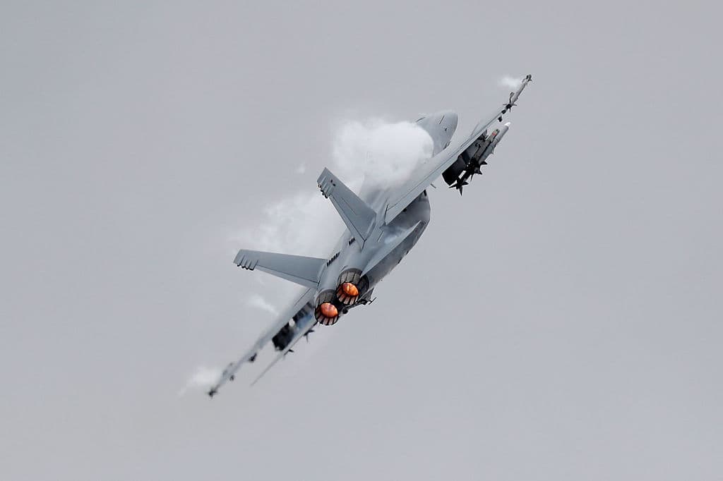 Hallan muertos a los dos pilotos del F-18 que se estrelló frente a las costas de Key West