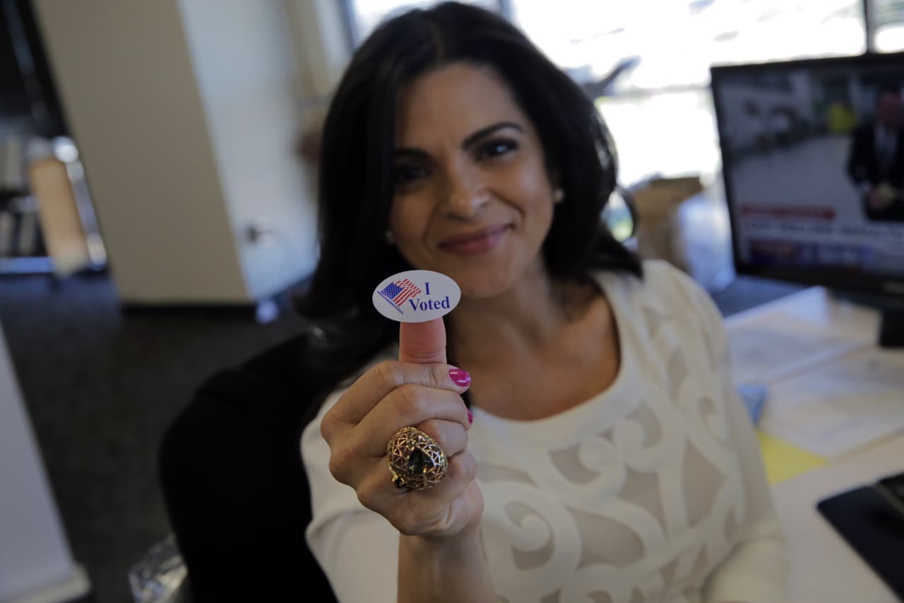 Andrea Rega / Reportera y presentadora de Noticias 23 fin de semana