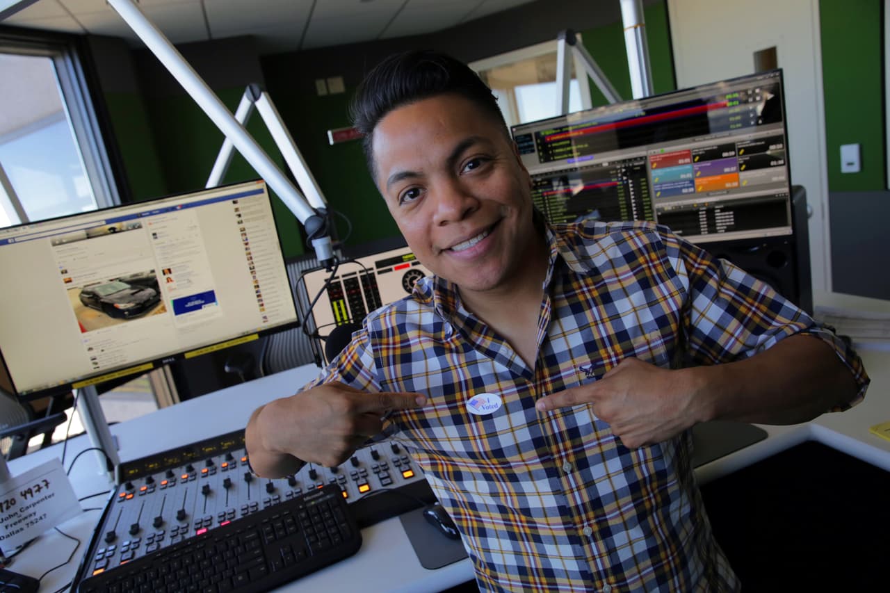 Danny Luna / locutor de Latino Mix 107.1 y 107.9 FM