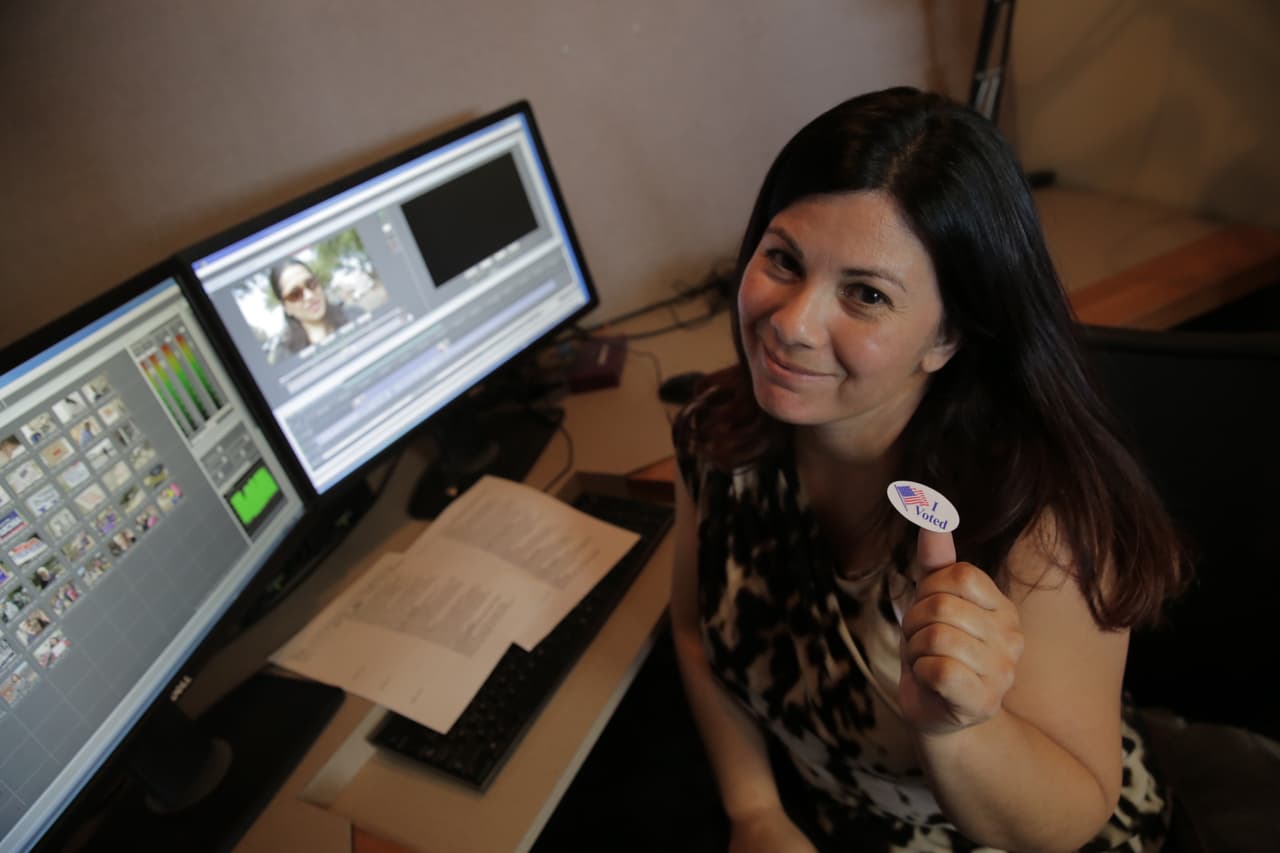 Sandy Moncada / camarógrafa