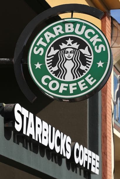 Es el nombre de un personaje de la novela 'Moby Dick'.